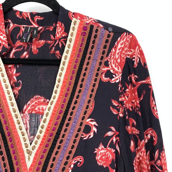 Anthropologie Blank London Blouse Womens SIze Small Red Black Floral *READ - Picture 3 of 8
